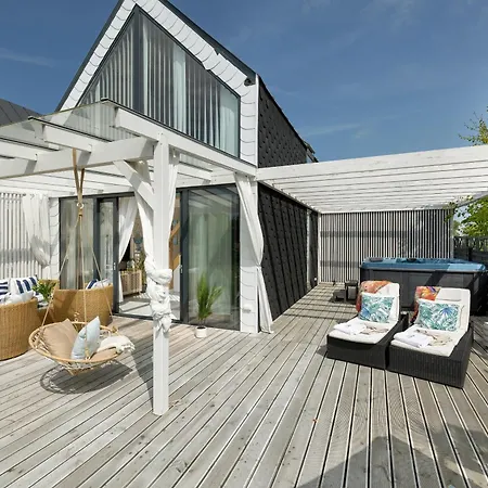 Nowoczesny Z Jacuzzi 7 * Wrzosowo (Kamien)